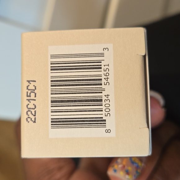 Kilo Hydrating Facial Product (bundles of 2 only) - Picture 8 of 8